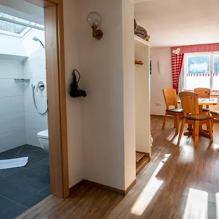 Haus Kranzusch منزل للإقامة *
