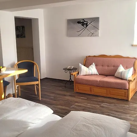Haus Kranzusch Homestay szállás *
